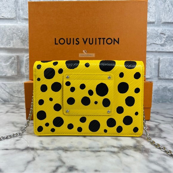 Louis Vuitton x Yayoi Kusama Twist Belt Chain Wallet In Jaune Noir - Picture 5 of 16